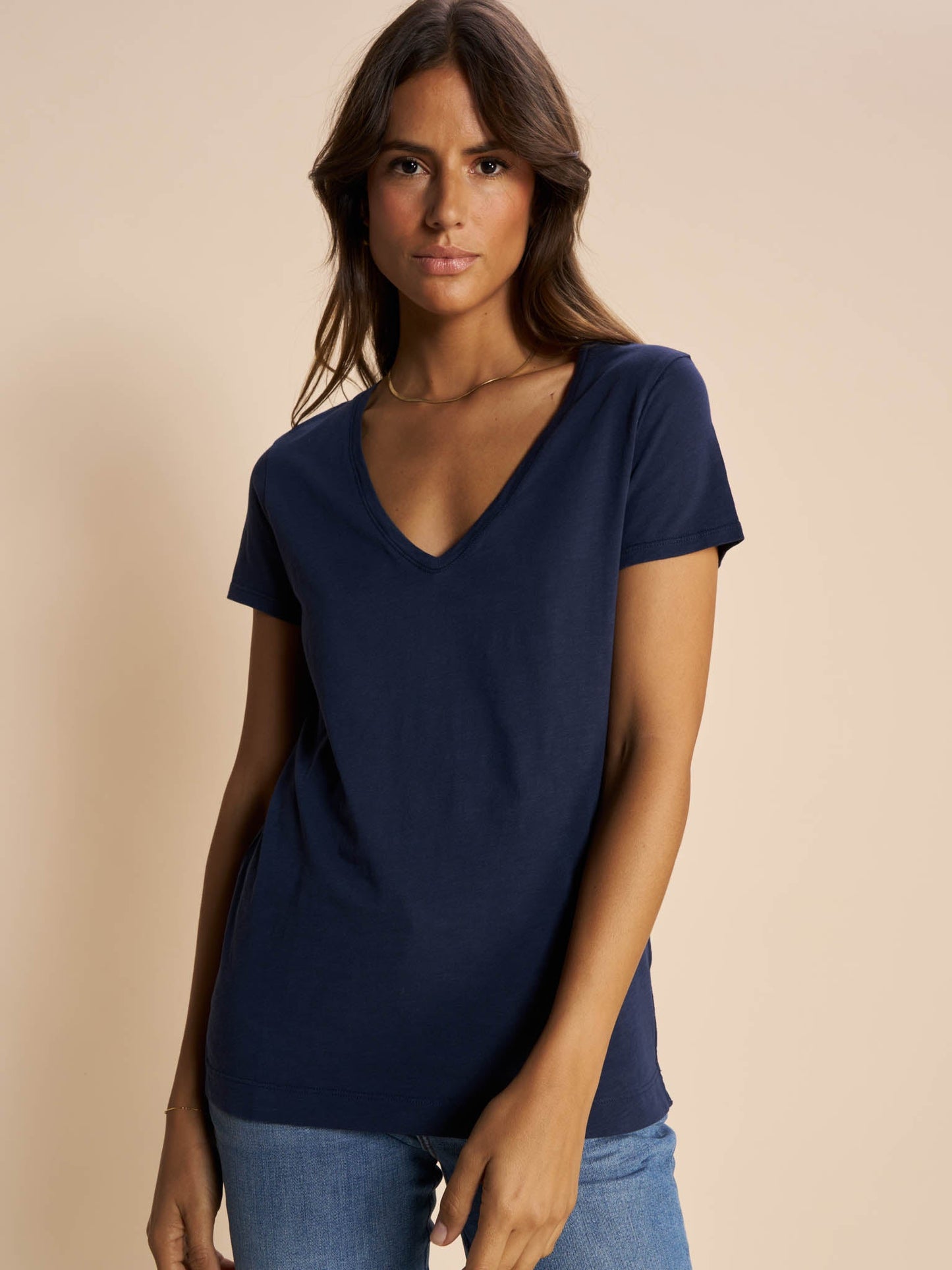 Modelshot / Navy / Detail